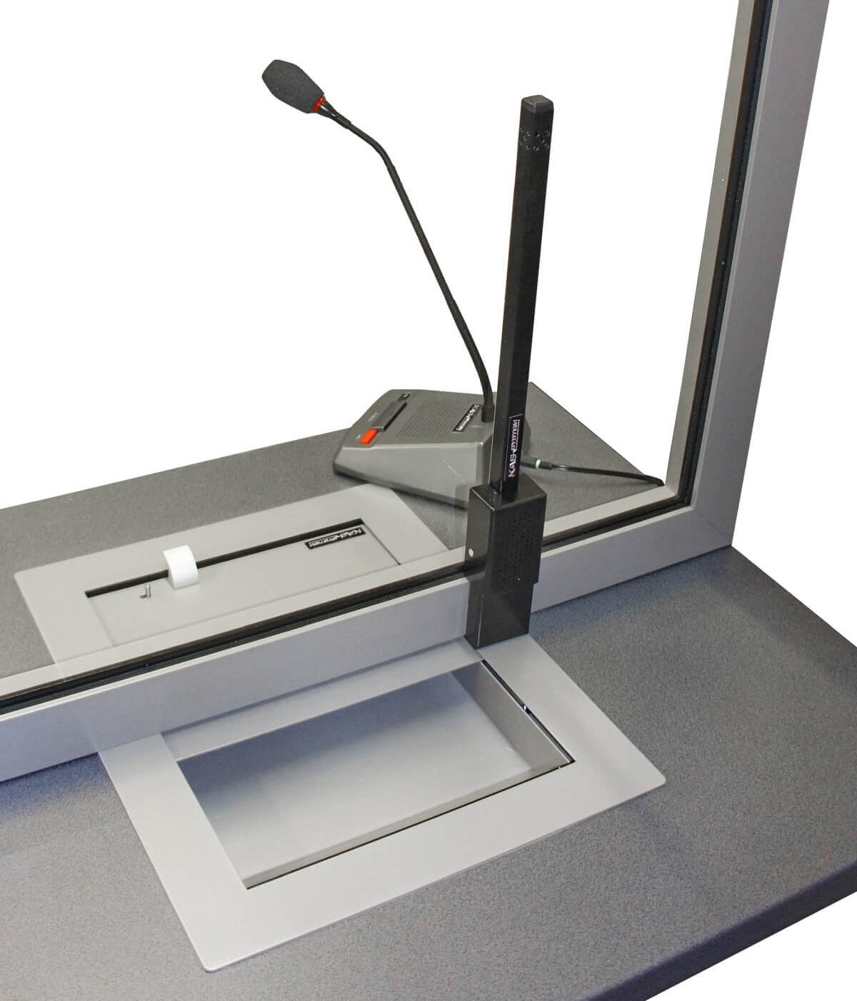 kas-system.pl podajnik z pokrywą w oknie podawczym