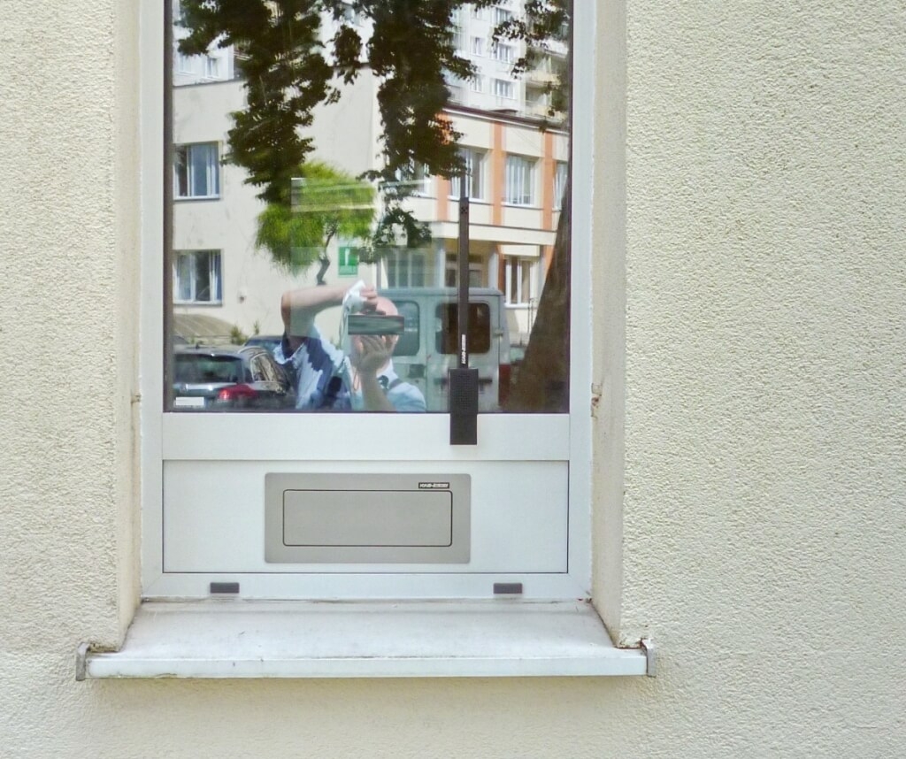 kas-system.pl bezpieczne okno podawcze z szufladą